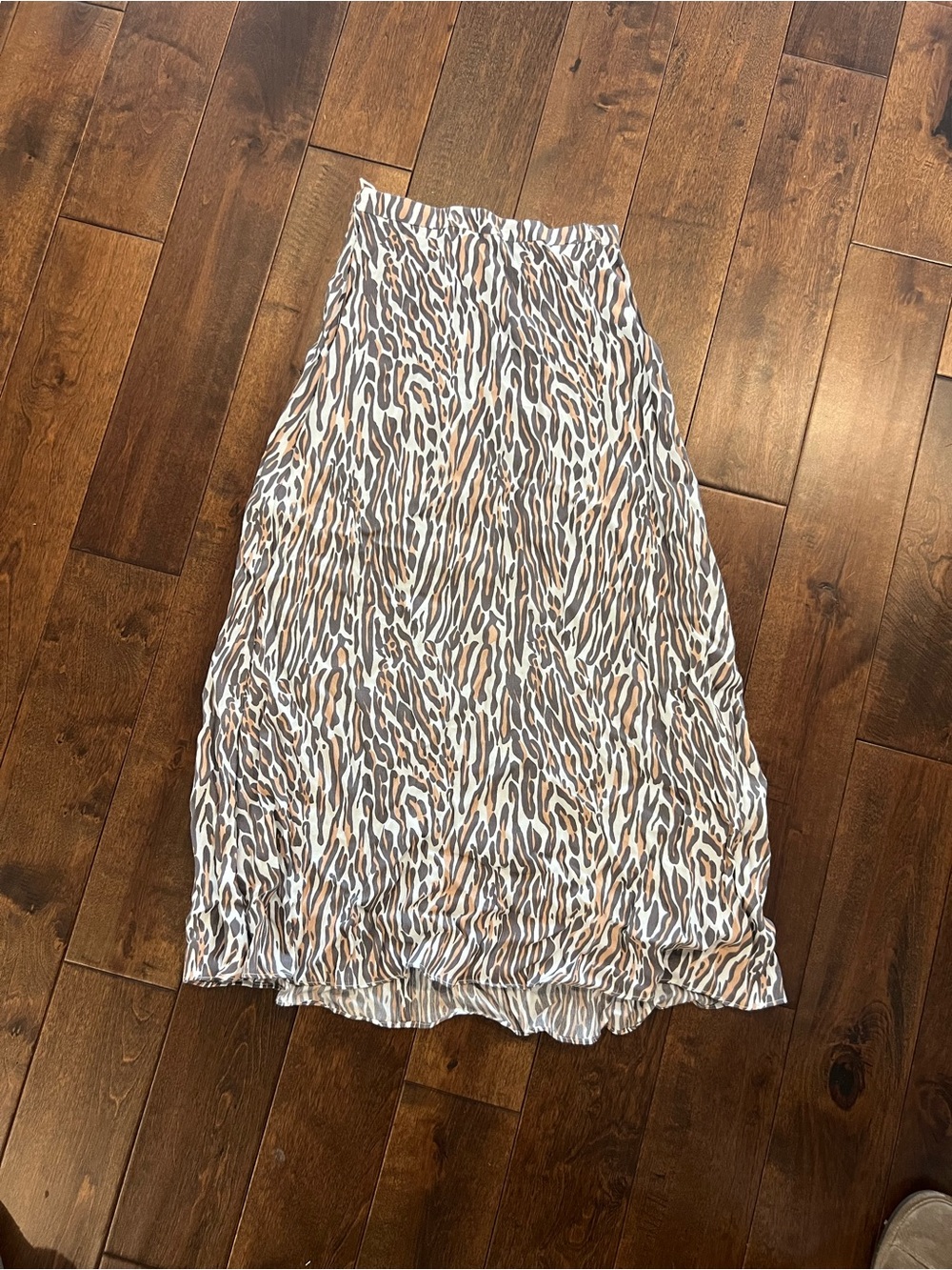 Wilfred Zebra-Style Midi Skirt in White, Black & Tan
